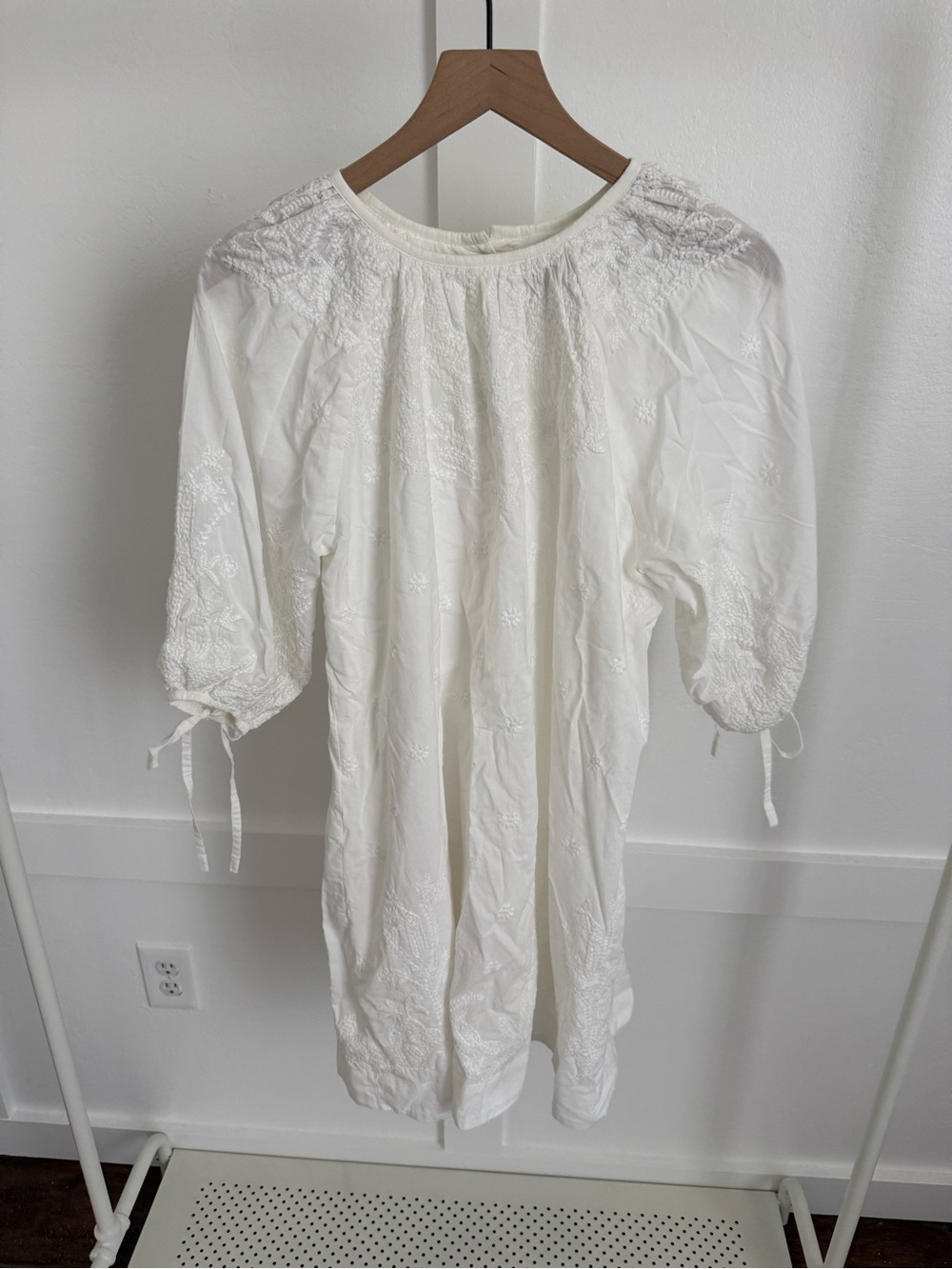 Hannah Artwear White Embroidered Long Sleeve Mini Dress